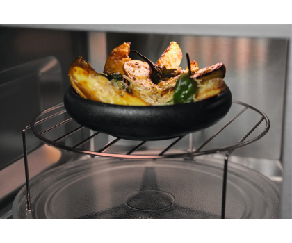 Kuchenka mikrofalowa do zabudowy Kuchenka mikrofalowa Electrolux LMS4253TMW Grill